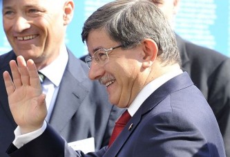 Ahmet Davutoğlu Bursa'da konuştu