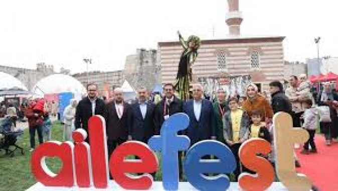 “Aile Festivali” Tüm Hızıyla Devam Ediyor