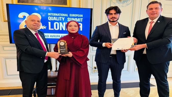 Aksuvital Londra'dan Büyük Ödülle Döndü