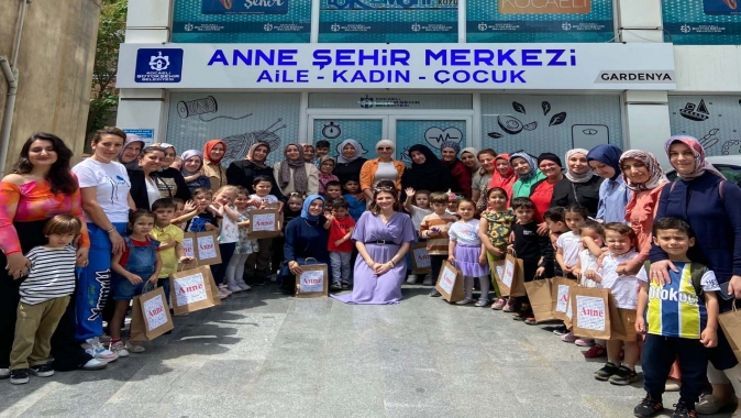 Anne Şehir merkezlerinde “Anneler Günü” bambaşka