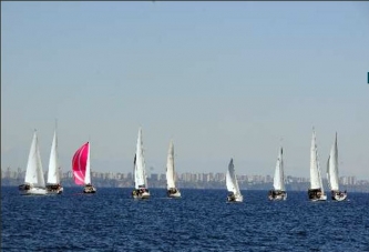 Antalya bahar turnuvası yelken yarışları başladı