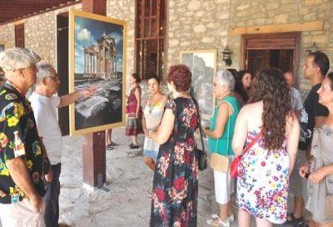 Ara Güler fotoğrafları Yaka köyünde