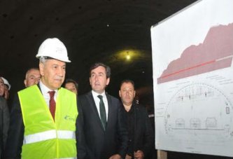 Arınç’tan Körfez geçişine inceleme