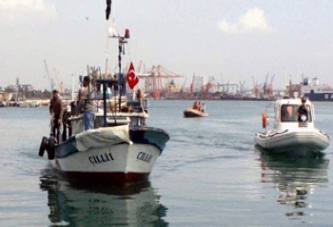 Balıkçıları Sahil Güvenlik kurtardı