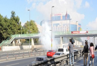 BDP'liler metrobüs yoluna bomba attı!