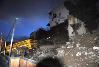 Bodrum'da istinat duvarı çöktü!