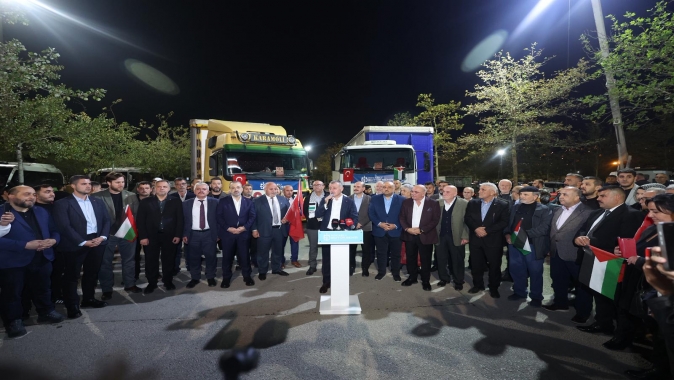 Büyükşehir’in ilk yardım tırları Gazze’ye yola çıktı