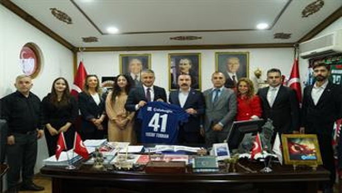ÇOLAKOĞLU METALURJİ SPOR KULÜBÜ’NDEN DİLOVASI’NDA SPORUN GELECEĞİNE GÜÇLÜ KATKI