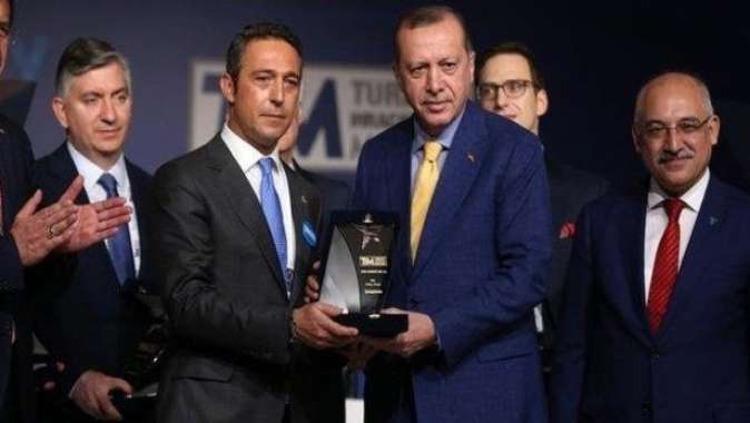 Cumhurbaşkanı Erdoğandan Fenerbahçe Başkanı Ali Koça tebrik.