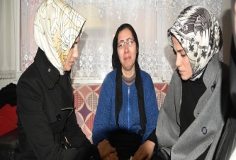 Cumhurbaşkanı Erdoğan'ın kızları taziye evinde