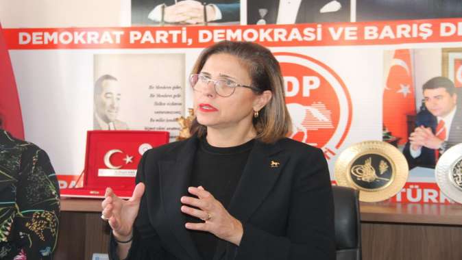 DPLİ İLAY AKSOY: YABANCI OKULLARIN YERLEŞKELERİ KALAN İSTANBUL HATTINDA