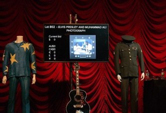 Elvis Presley'in eşyaları satıldı