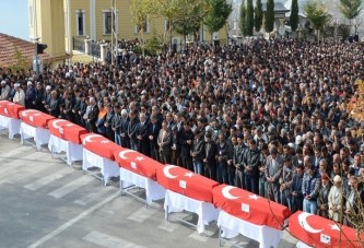 Ermenek madeninde mahsur kalan işçiler kurtarılmayı beklemiş