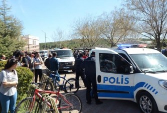 Eskişehir'de üniversitede silahlı saldırı; 4 öğretim üyesi öldürüldü