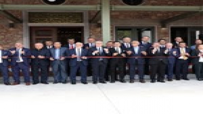 FAHRETTİN ULUSOY ADINA YAPTIRILAN FAHRETTİN ULUSOY CAMİ İBADETE AÇILDI