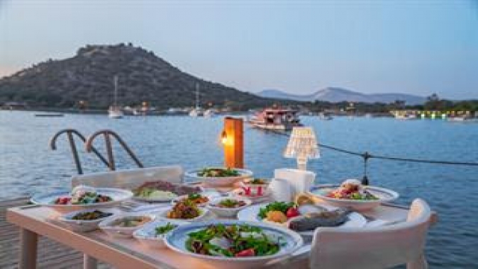 Keşfedilmeyi Bekleyen Erythrai Antik Kenti’nde Gurme Tatil Deneyimi