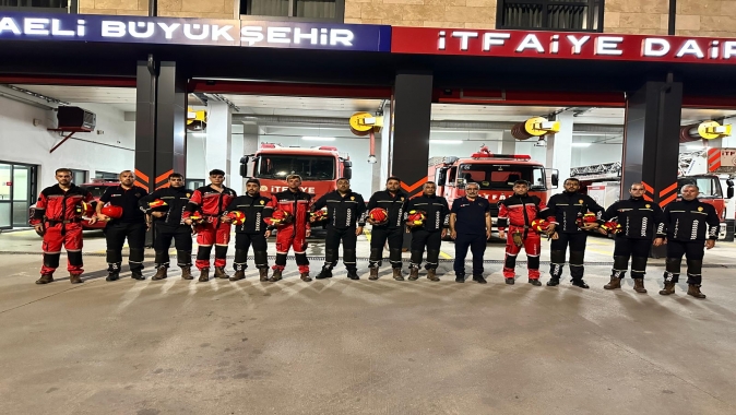 Kocaeli Büyükşehir, Balıkesir’e ekipleri hızır gibi gönderdi