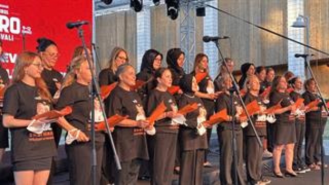 LÖSEV GÖNÜLDEN SESLER KOROSU, 4. ULUSLARARASI İSTANBUL KORO FESTİVALİNDE SAHNE ALD