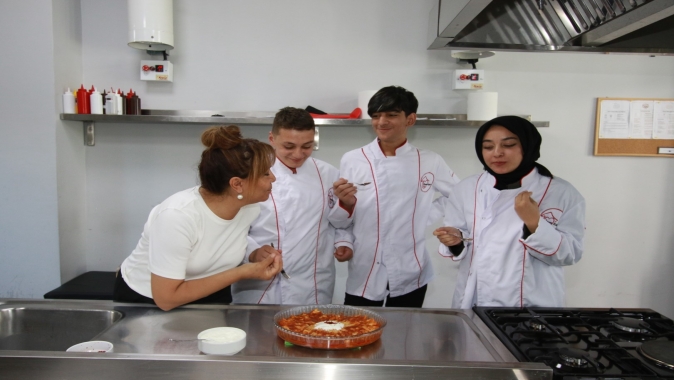 MasterChef Ayten Saner’den lezzet dersi