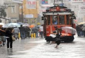 Meteorolojiden Kuvvetli Yağış Uyarısı