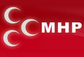 MHP'de istifa depremi