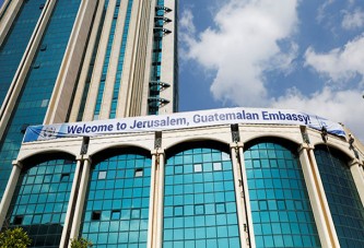 O ülke de büyükelçiliğini Kudüs'e taşıdı