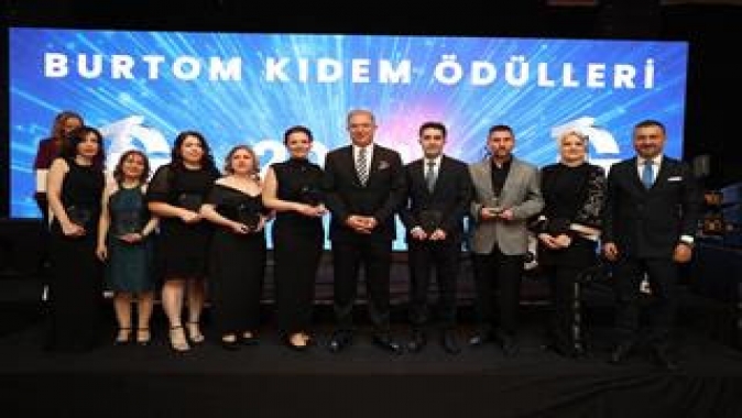 SAĞLIK SEKTÖRÜNDE 30 YILLIK GURUR