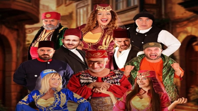 “SAHNE IŞIKLARI BİR YÜREĞİ AYDINLATIR: BUKET ÇELİK”