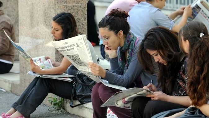 SEDER YK Üyesi Dr. Merve Yılmaz’dan acil çağrı: ‘Eğitimde kalıcı çözüm bulmak şart’