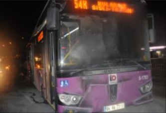 Şişli'de otobüse molotoflu saldırı