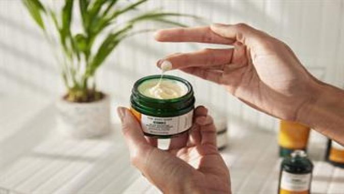 THE BODY SHOP’UN VAZGEÇİLMEZ CİLT BAKIM SERİSİ: VİTAMİN C