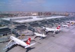 Atatürk Havalimanı'nda bomba paniği