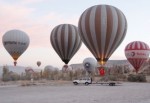 Balonlar '10 Kasım' için havalandı