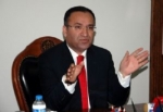 Başörtüsü yasağı yok