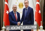 Binali Yıldırım Külliye'ye gidiyor