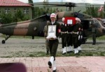 Dirisi otobüsle ölüsü helikopterle