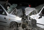 Diyarbakır'da Trafik Kazası 4 Can Aldı