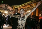 Femen Kızları Kırmızı Halıda