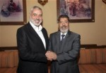 Haniye ve Mursi iftarda buluştu