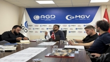 “Hedefimiz, Kocaeli’deki tüm liselerde gençlerimizle buluşmak”