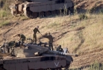 İsrail askerleri Golan tepelerinde tetikte bekliyor