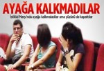 İstiklal Marşı okunurken ayağa kalkmadılar