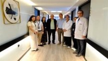 Kanser Tedavisi İçin Kazakistan'dan İzmir'e Geldi...