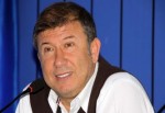Tanju Çolak da belediye başkanlığı için aday oldu