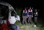 Tarım işçilerini taşıyan minibüs devrildi: 3 ölü, 12 yaralı