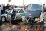 Trafik canavarı işbaşında: 12 kişi öldü 50 yaralı