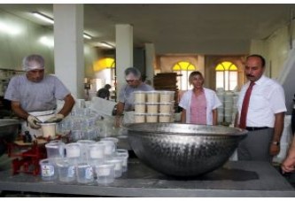 Toplu İftarlara Yemek Sağlayan İşyerleri Denetlendi