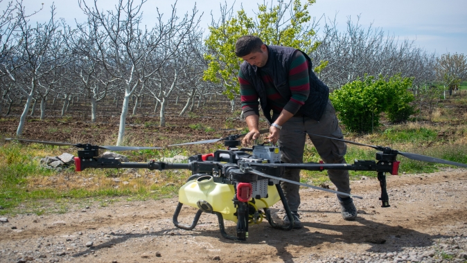 Türk Çiftçiler Akıllı Su Uygulamalar için XAG Tarım Dronlarına Öncülük Ediyor