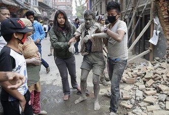 Türk turist Nepal depremini anlattı