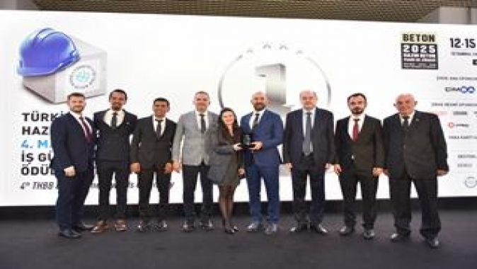 Türkiye Hazır Beton Birliğinin 4. Mavi Baret İş Güvenliği Ödülleri sahiplerini buldu